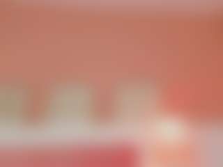 Live cam show with Sofii-James - Wild on Dolls Live