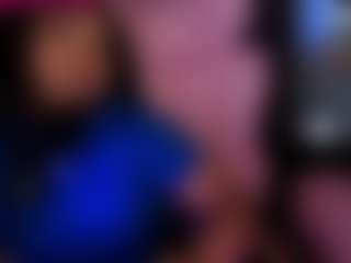 Live cam show with BriannaBrave - Booty on CamClone