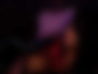 BriannaBrave's Live Sex Cam Show
