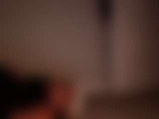Live cam show with BriannaBrave - Booty on xfollow cams