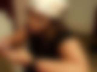 Live cam show with BriannaBrave - Girlnextdoor on intimatelivegirls.com