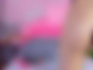 Live cam show with ANTONELLA - Threesome on Camsoda