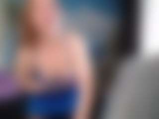 Live cam show with Masha - Blonde Hair MILF on SxyPornLive