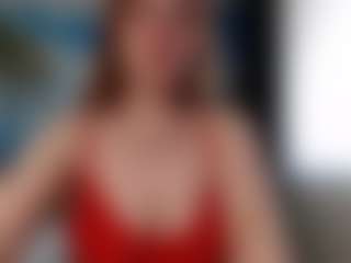 Masha MILF webcam performer live streaming