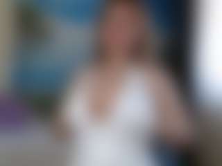 Live cam show with Masha - BBW Middle Aged on Streamer API