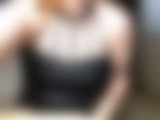 Live cam show with Masha - Blonde Hair Middle Aged on Camsoda