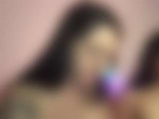 Live cam show with torimcqueenxo - Twerk on SxyPornLive