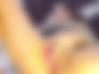 AlanaRouse-1's Live Sex Cam Show