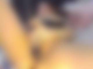 Live cam show with AlanaRouse-1 - Foot Fetish on eurowanks.com