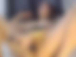 AlanaRouse-1's Live Sex Cam Show