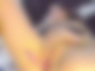 AlanaRouse-1's Live Sex Cam Show