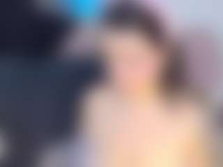 AlanaRouse-1's Live Sex Cam Show