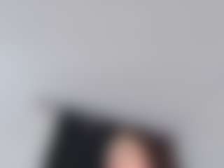 AlanaRouse-1's Live Sex Cam Show