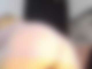 AlanaRouse-1's Live Sex Cam Show