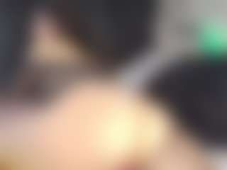 AlanaRouse-1's Live Sex Cam Show