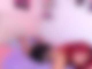 Live cam show with Hayden-Howland - Brown Eyes Red Hair on Soda Cam