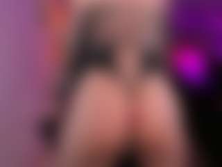 Danttee's Live Sex Cam Show