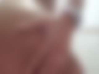 karlapum's Live Sex Cam Show