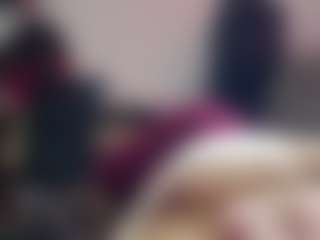 karlapum's Live Sex Cam Show