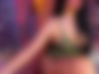 RoxannKenneth's Live Sex Cam Show