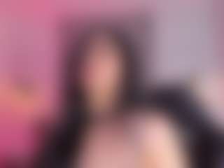 Live cam show with Amberr-Gold - Facial Piercings on milfzrlive.com