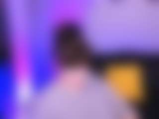 Live cam show with LilyThompsonX - Cute on Porn Luv