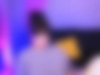 Live cam show with LilyThompsonX - Hairy Pussy on xDating