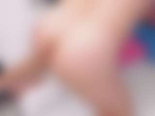 Live cam show with charlotte - Mature on CamwithHer