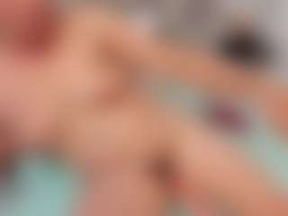 Live cam show with charlotte - Bikini on Porn Luv