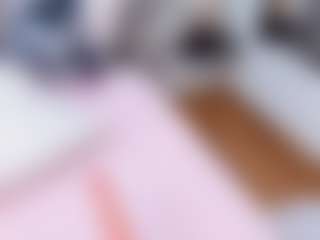 charlotte MILF webcam performer live streaming
