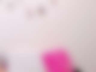 Live cam show with charlotte - White Mature on Uber Horny | colombia