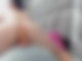 Live cam show with charlotte - Bikini on AdultVida.com