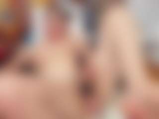 Live cam show with charlotte - Mature Young Adult on parknlotfishbdy