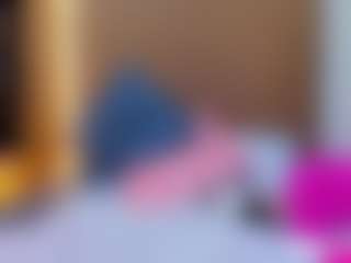 Live cam show with BIANCAROY - Spanking on boobsie.com