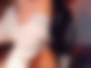 Live cam show with Emma nakamura - Striptease Asian on Camsoda
