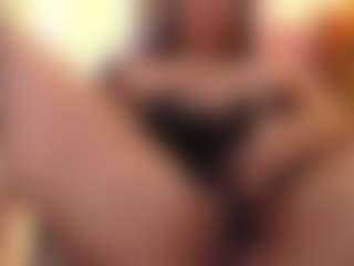 Live cam show with Keny-KENSI - Hairy Pussy Teen (18+) on Cam Slut