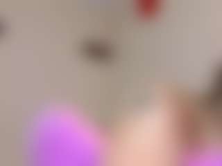 Live cam show with rubia_oficialmilf - Big Tits Mature on StripNow