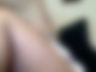 Live cam show with rubia_oficialmilf - Mobile Young Adult on wildcum.com
