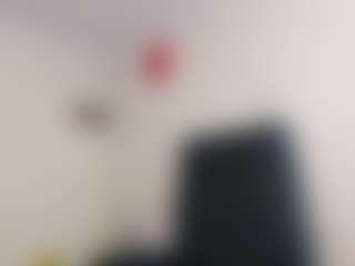 Live cam show with rubia_oficialmilf - Mobile on Streamer API