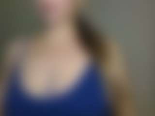 rubia_oficialmilf