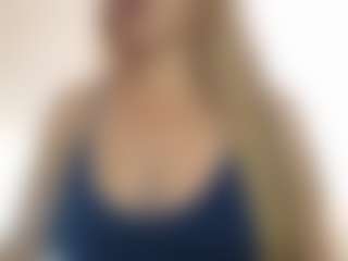 Live cam show with rubia_oficialmilf - Double Penetration on Camsoda