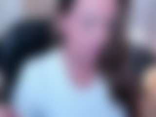 Live cam show with Aida-adams - Mature Young Adult on livesuperchat.net