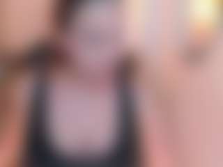 Live cam show with Aida-adams - Colombia MILF on Camsoda