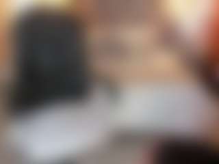 Live cam show with Aida Adams - Housewife on Hubzter Live