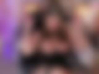 Live cam show with Aida Adams - Rubia on WildCum