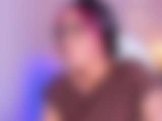 AzuraKindong's Live Sex Cam Show
