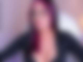 Live cam show with AzuraKindong - Brown Eyes Red Hair on SpunkLive