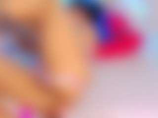 Live cam show with TIFFANY - Average on Camsoda