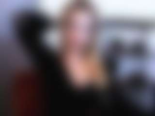 Live cam show with AlissaNice - Leather on xfollow cams