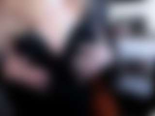 Live cam show with AlissaNice - Leather on TeamSkeetLive